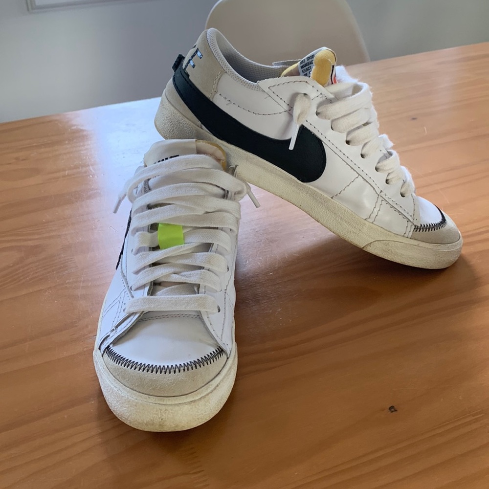 Nike - Mens Blazer Low ‘77 Jumbo